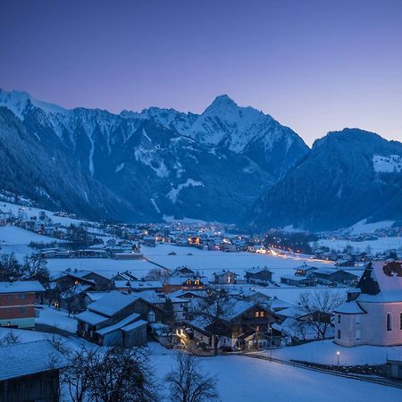 Coolnest Hotel Mayrhofen Eksteriør billede