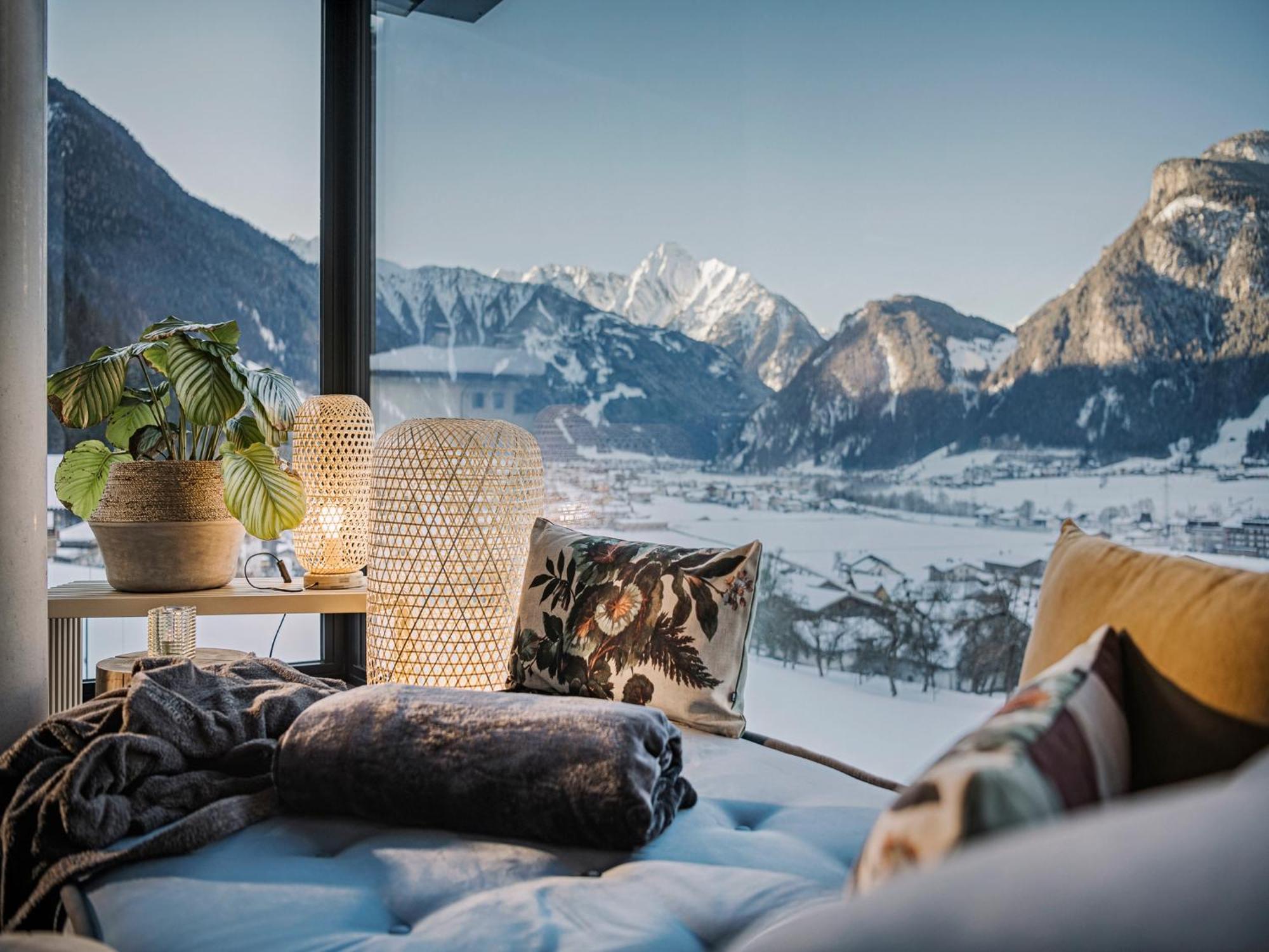Coolnest Hotel Mayrhofen Eksteriør billede