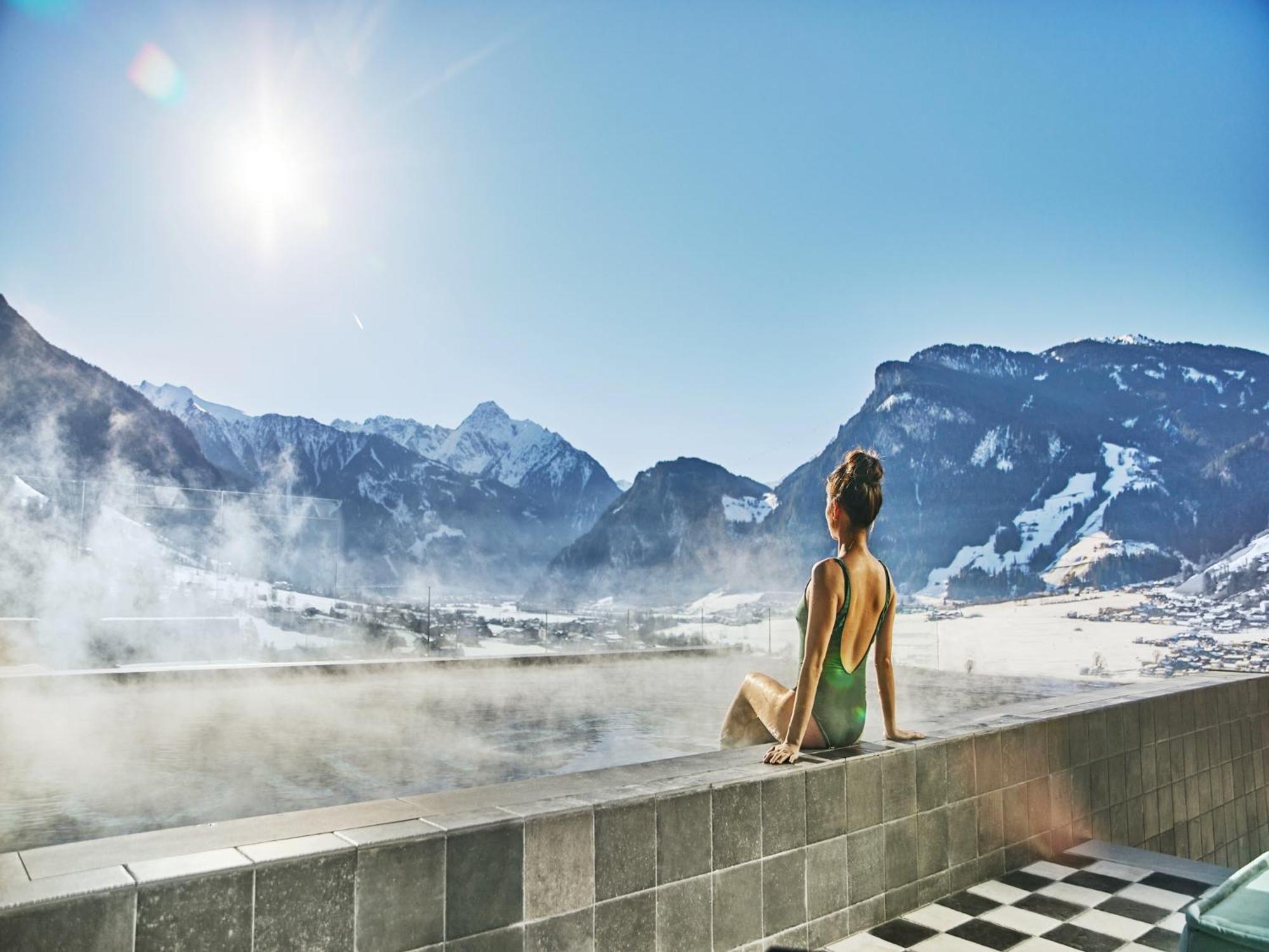 Coolnest Hotel Mayrhofen Eksteriør billede